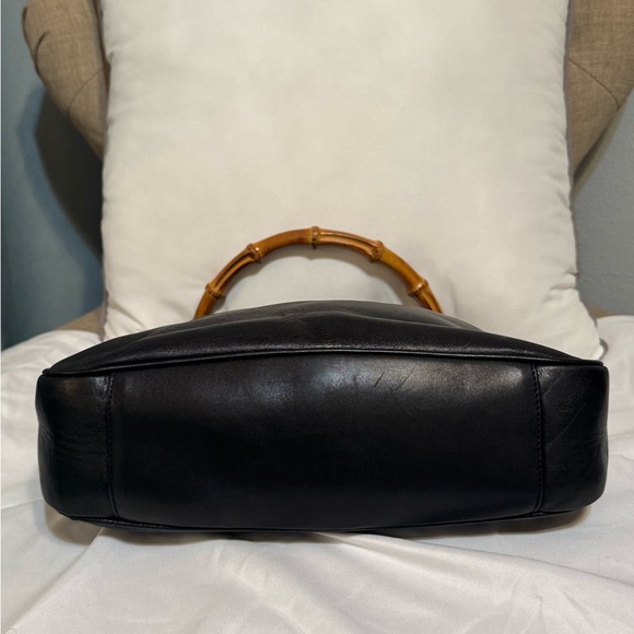 Gucci Black Leather bag with bamboo handle and original dust bag - Picture 4 of 6
